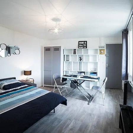 Coeur De Rouen-gare Apartment *